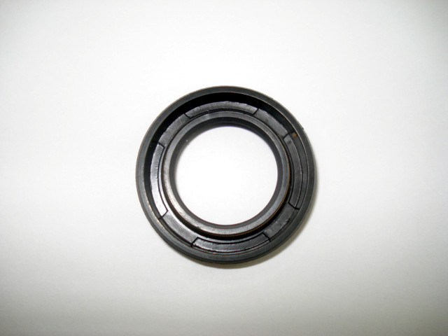 Yamaha oilseal 22x35,5x6